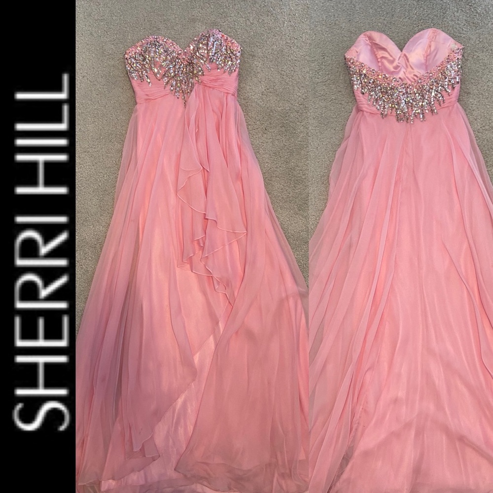 SHERRI HILL PROM WEDDING FORMAL EVENT BARBIE PINK STRAPLESS CHIFFON JEWels